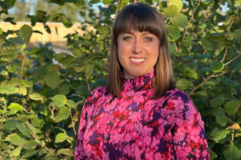 Jsou odvážnější a mají větší přehled, říká o mladých