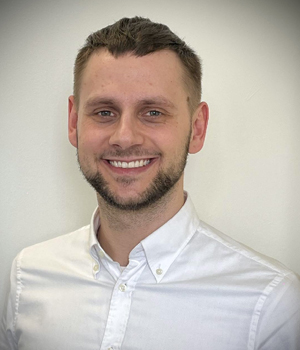 Dominik Hvězda, Obchodní konzultant 